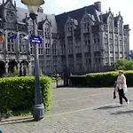 Hautssarts Lägenhet Liers